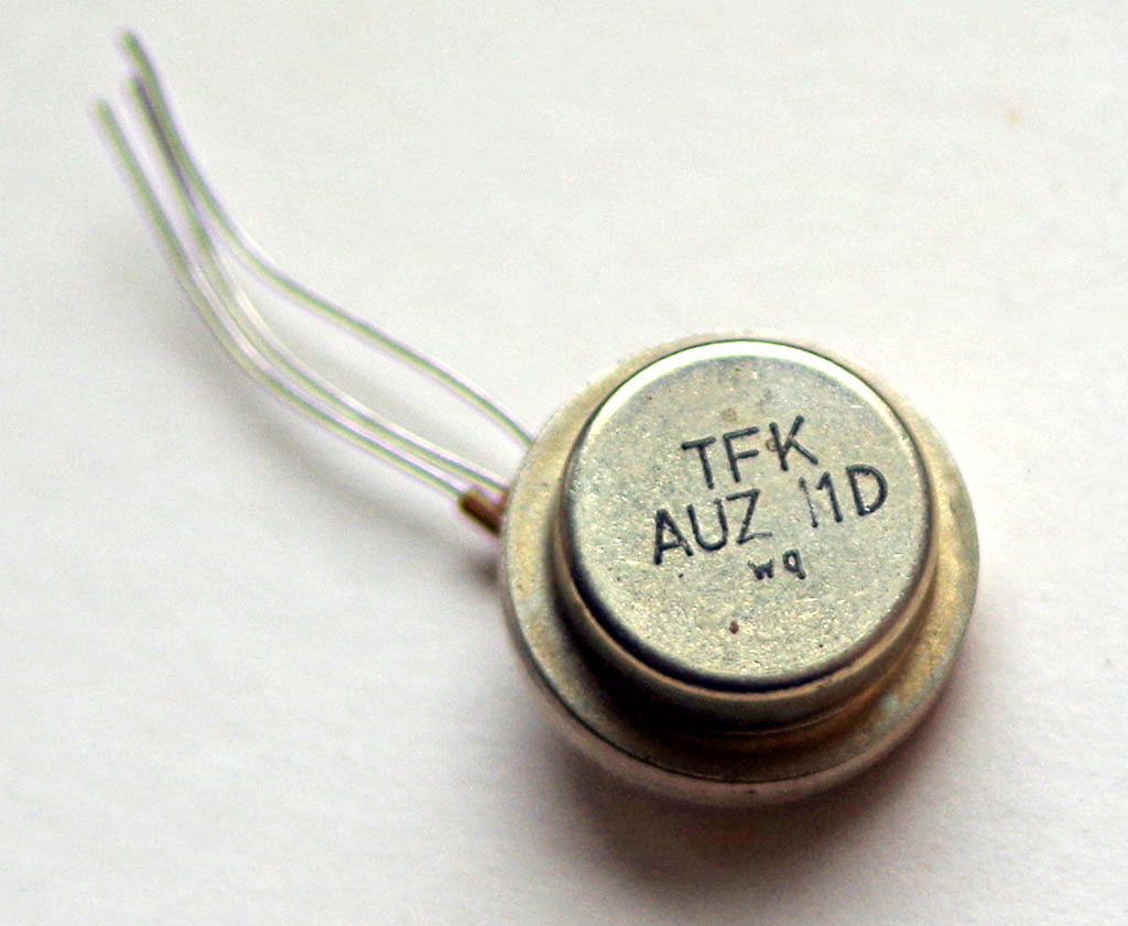 AUZ11D transistor