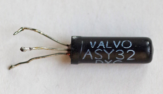 Valvo ASY32 transistor