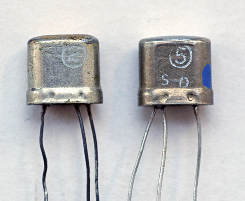 White Circle 2 and 6 transistors