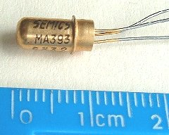 MA393 transistor